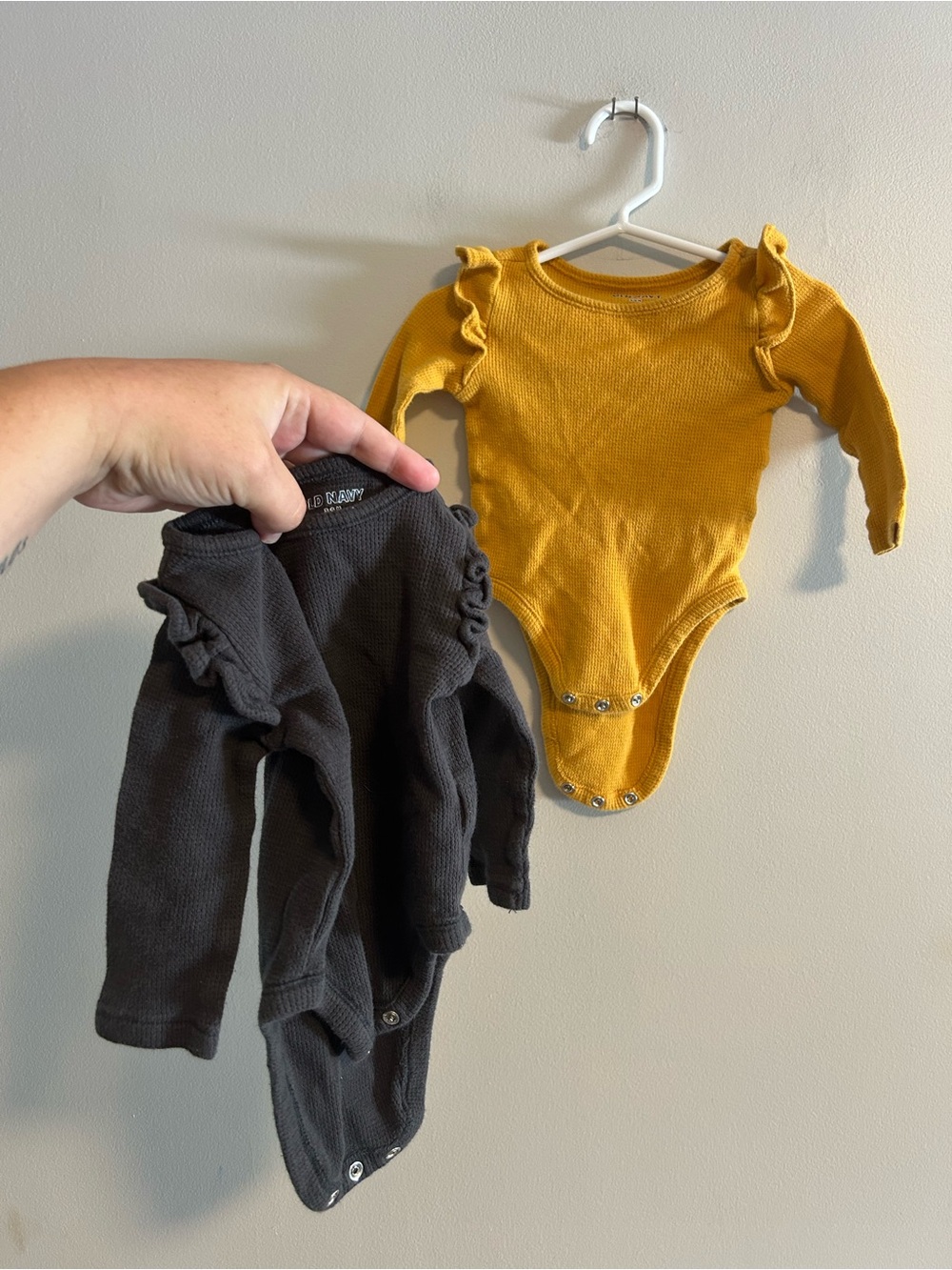 Old navy 3/6m grey & yellow waffle knit ruffle long sleeve onesie bundle of 2